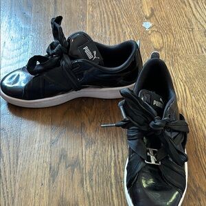 Puma Glossy Black Sneakers with Satin Laces